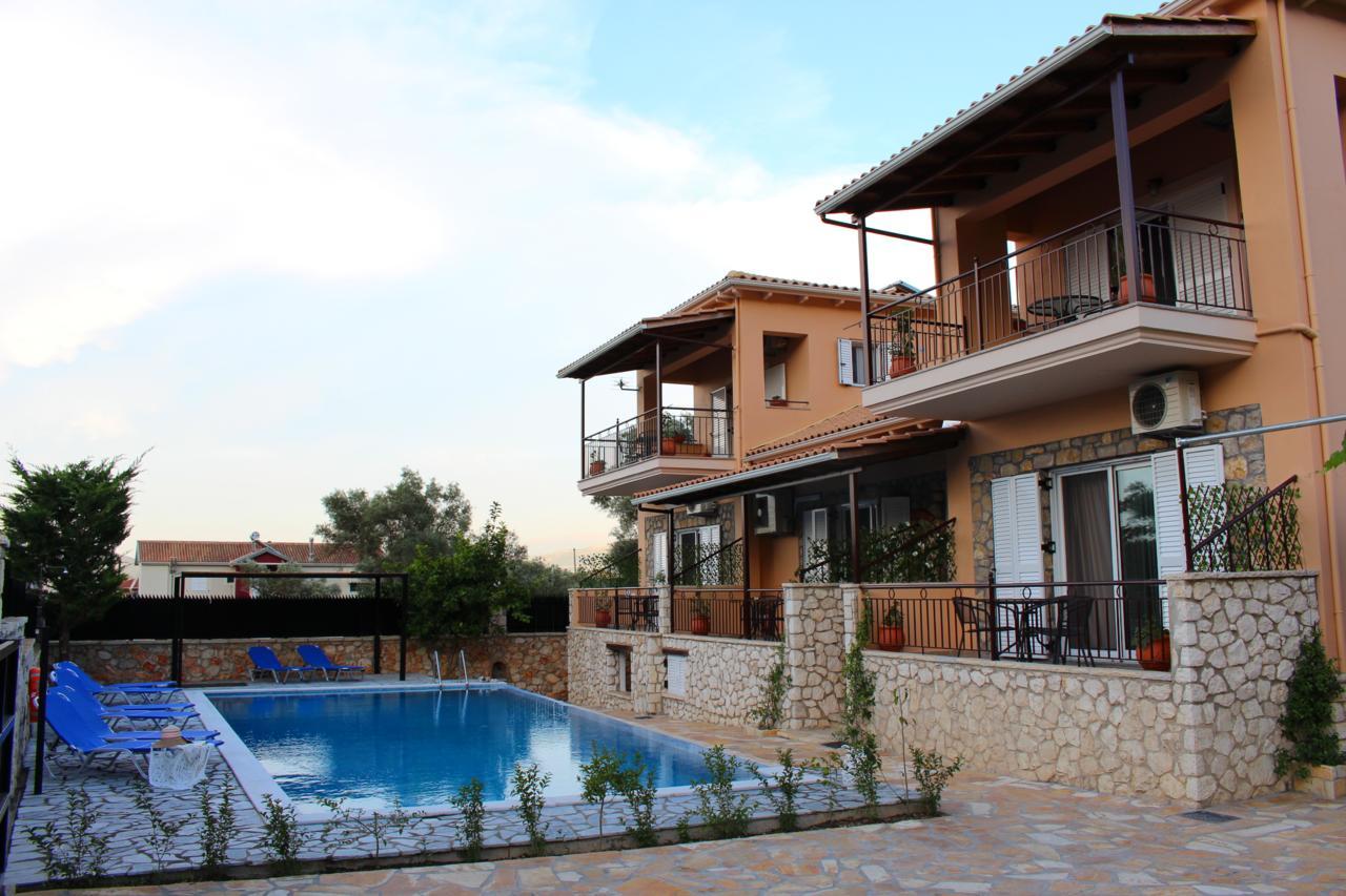 Alkionis Pool View Apartments Lefkada City Exterior foto